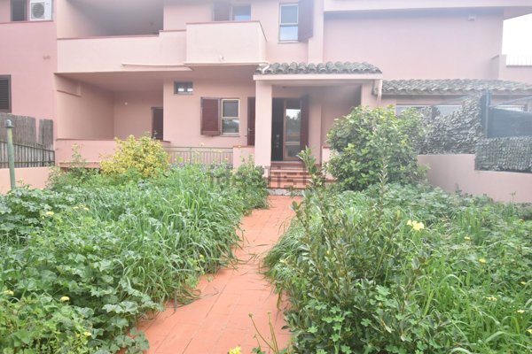 casa indipendente in vendita a Quartu Sant'Elena in zona Margine Rosso