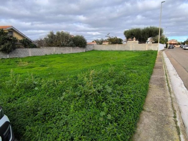 terreno edificabile in vendita a Quartu Sant'Elena in zona Sant'Andrea