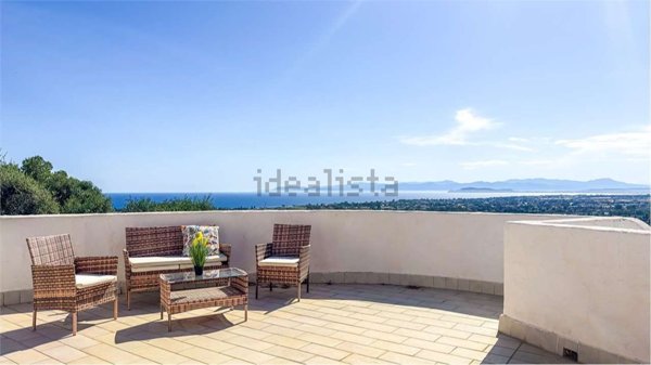 casa indipendente in vendita a Quartu Sant'Elena in zona Niu Crobu