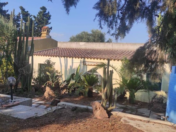 casa indipendente in vendita a Quartu Sant'Elena