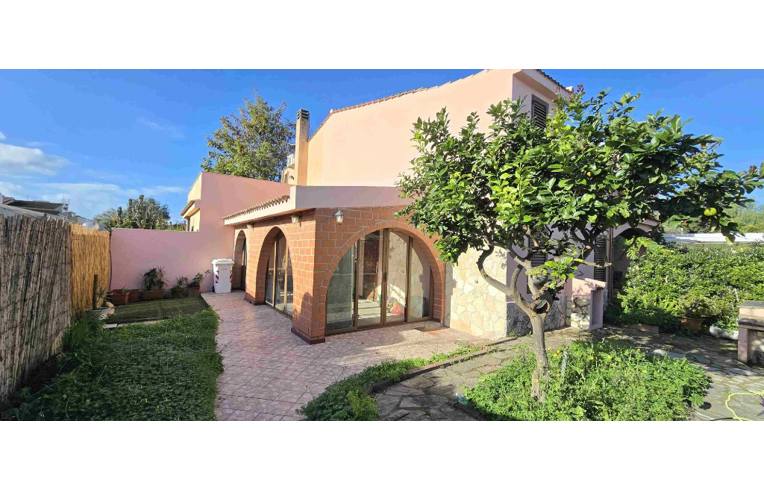 casa indipendente in vendita a Quartu Sant'Elena