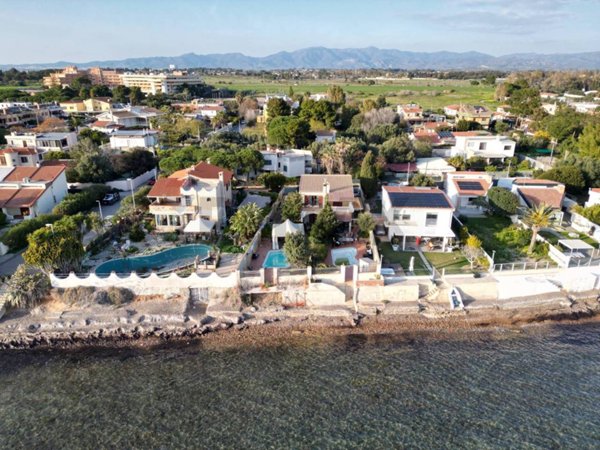casa indipendente in vendita a Quartu Sant'Elena