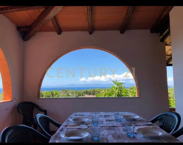 casa indipendente in vendita a Quartu Sant'Elena