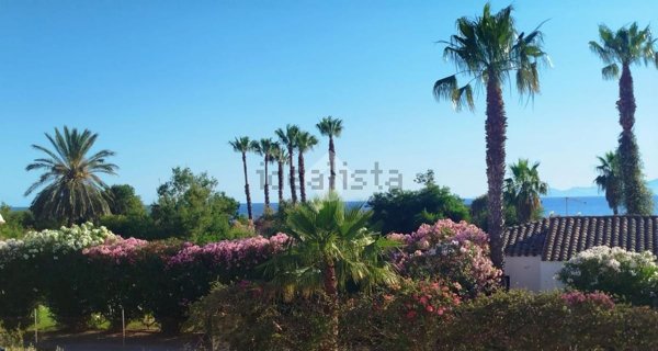 appartamento in vendita a Quartu Sant'Elena in zona Capitana