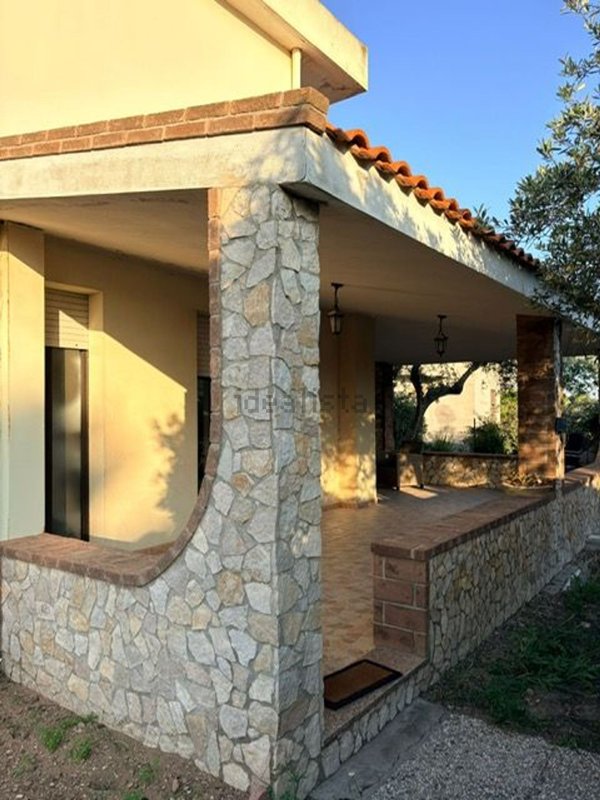 casa indipendente in vendita a Quartu Sant'Elena in zona Flumini di Quartu