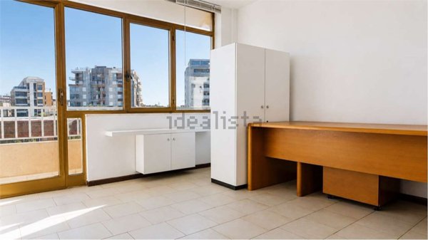 ufficio in vendita a Quartu Sant'Elena
