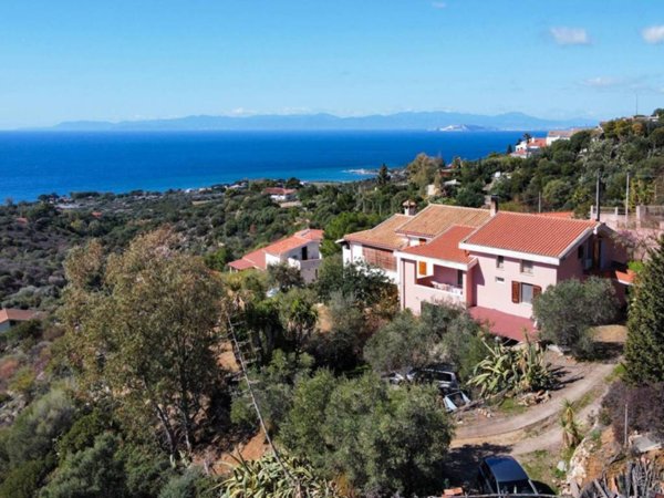 casa indipendente in vendita a Quartu Sant'Elena
