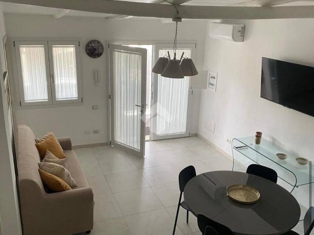 casa indipendente in vendita a Quartu Sant'Elena