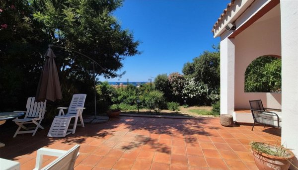 casa indipendente in vendita a Quartu Sant'Elena in zona Geremeas