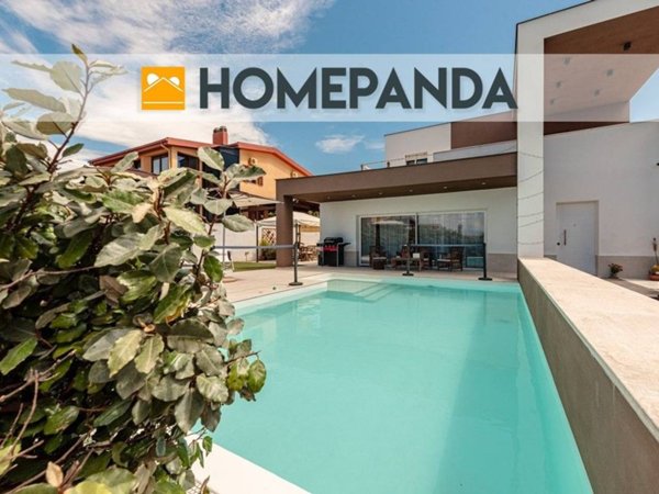 casa indipendente in vendita a Quartu Sant'Elena in zona Margine Rosso
