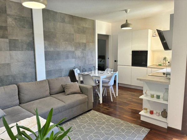 appartamento in vendita a Quartu Sant'Elena in zona Quartello