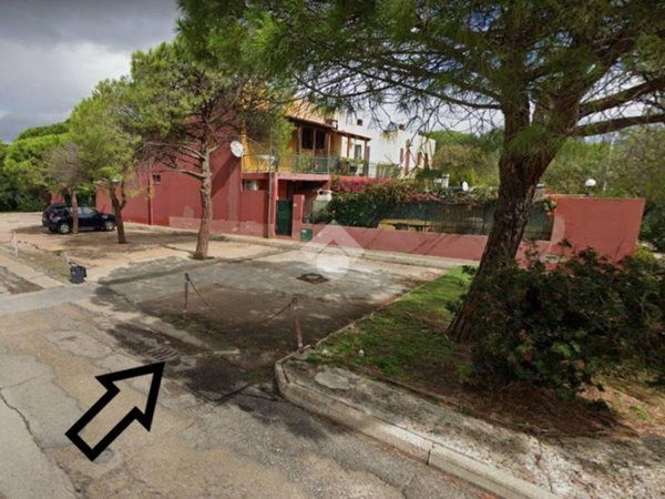box auto in vendita a Quartu Sant'Elena in zona Sant'Andrea