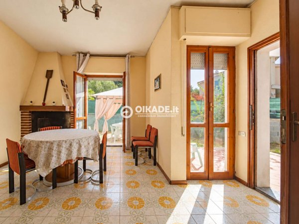casa indipendente in vendita a Quartu Sant'Elena in zona Capitana
