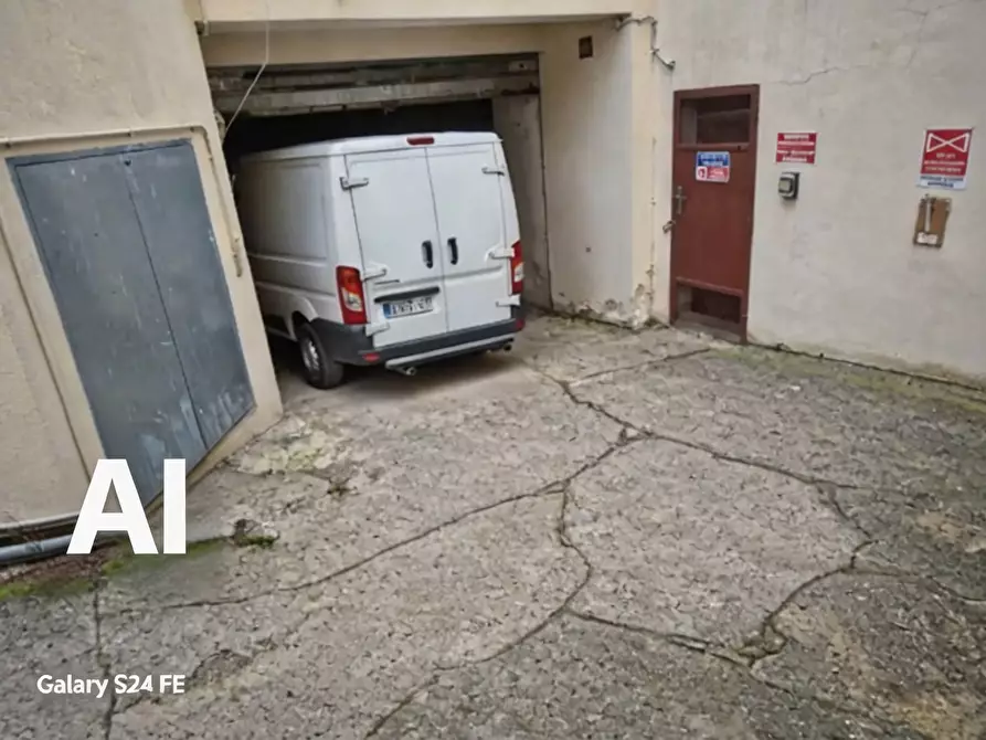 locale di sgombero in vendita a Quartu Sant'Elena in zona Musicisti