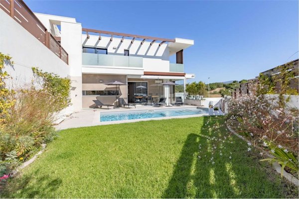 casa indipendente in vendita a Quartu Sant'Elena in zona Margine Rosso