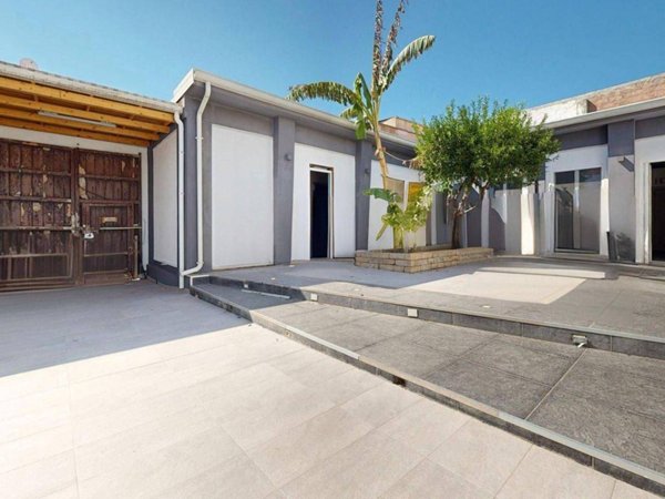 casa indipendente in vendita a Quartu Sant'Elena in zona Centro Storico