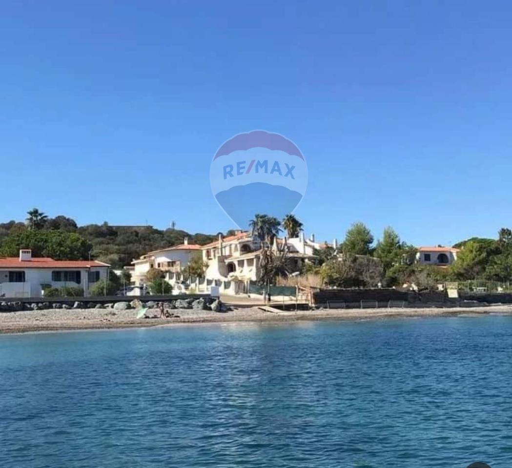 casa indipendente in vendita a Sarroch