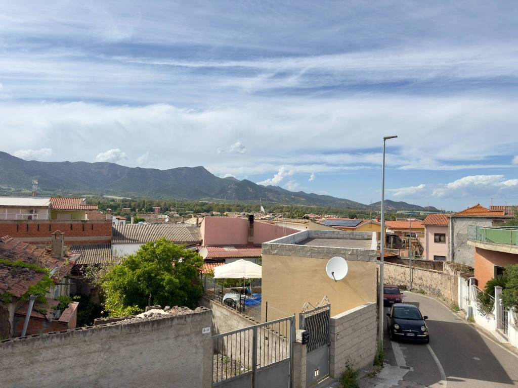 casa indipendente in vendita a Sarroch