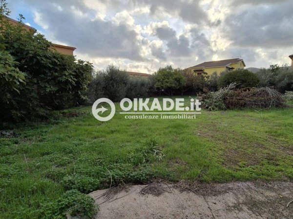 terreno edificabile in vendita a Sarroch