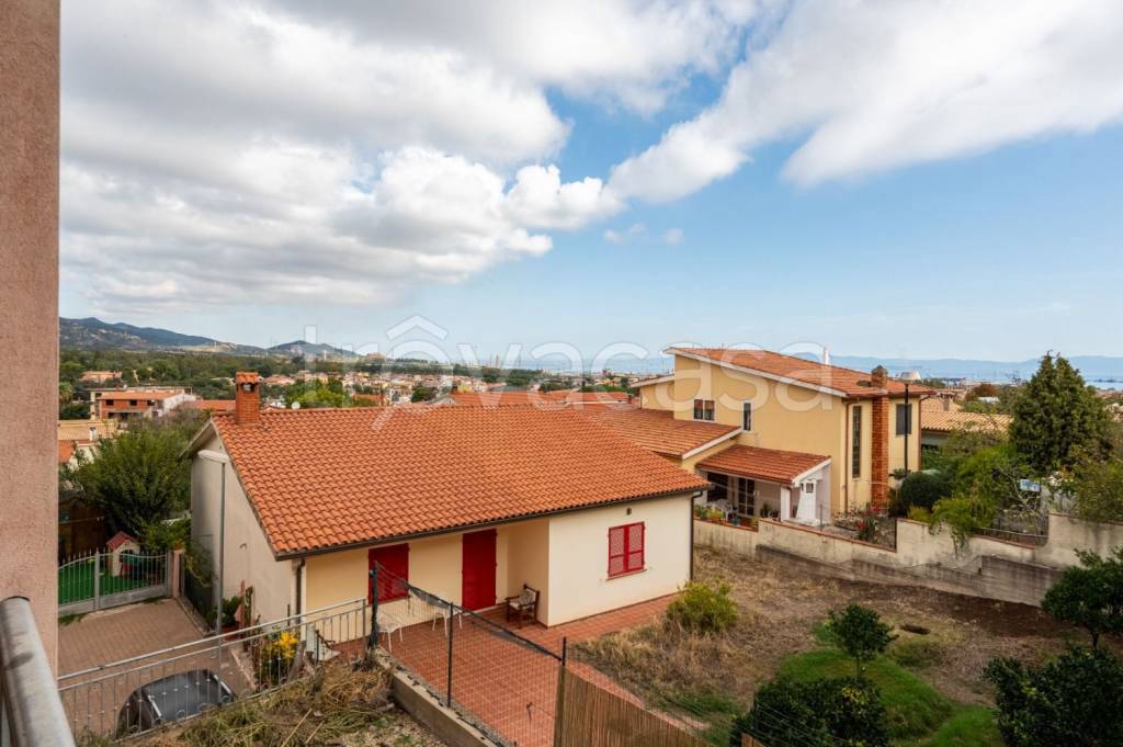 casa indipendente in vendita a Sarroch