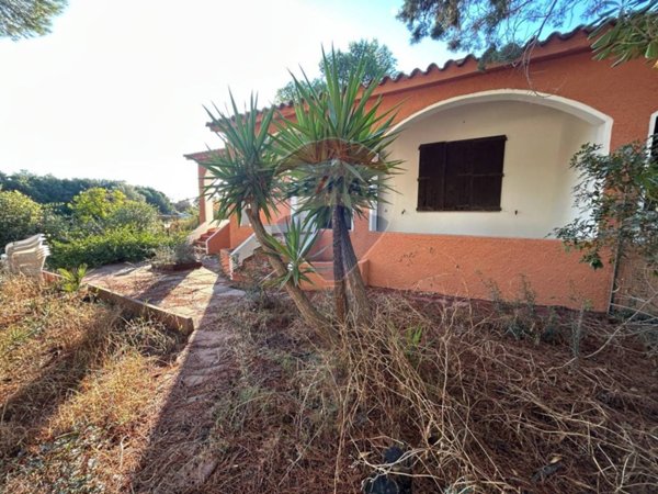 casa indipendente in vendita a Sarroch