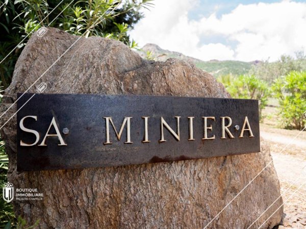 casa indipendente in vendita a Sarroch