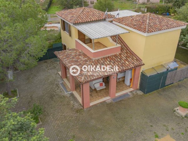 casa indipendente in vendita a Sarroch