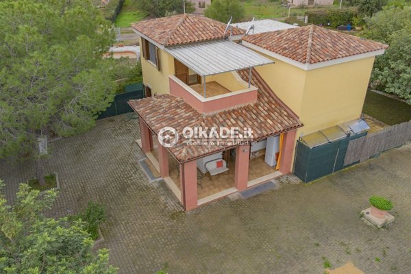 casa indipendente in vendita a Sarroch