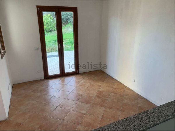 casa indipendente in vendita a Sarroch