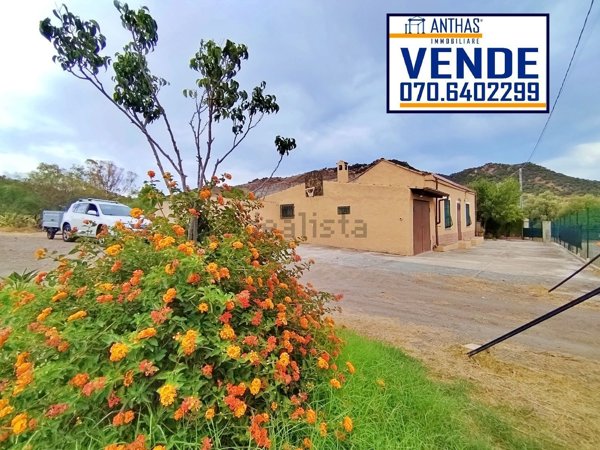 casa semindipendente in vendita a Sarroch