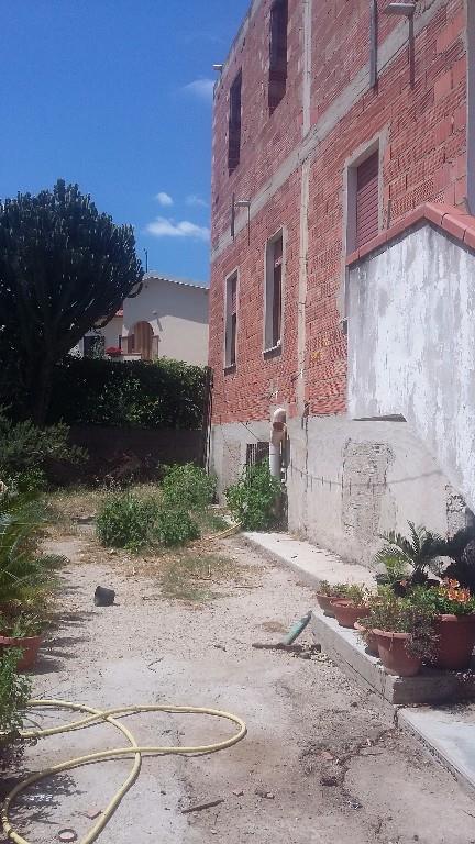 casa indipendente in vendita a Sarroch