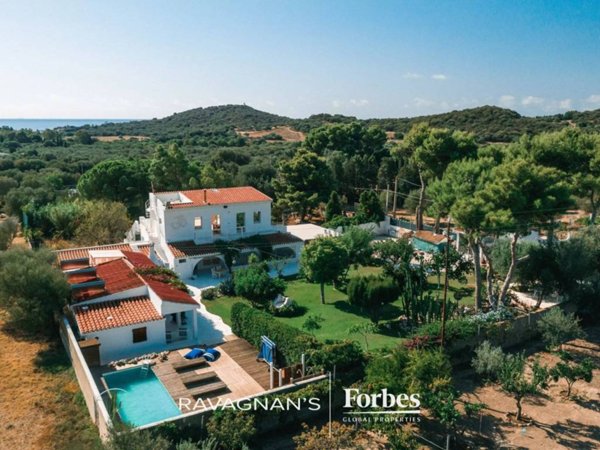 casa indipendente in vendita a Sarroch