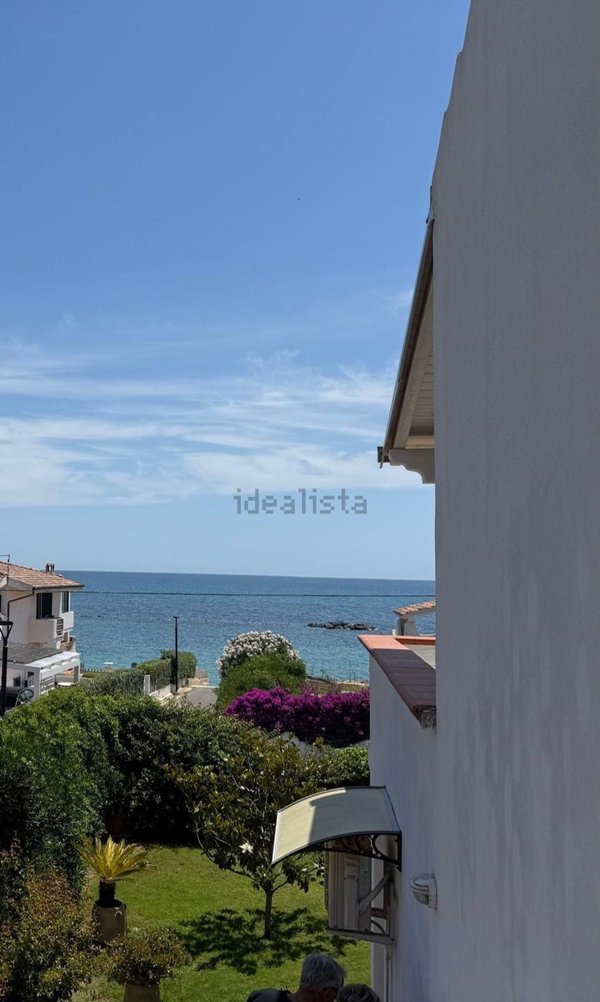 casa indipendente in vendita a Sarroch
