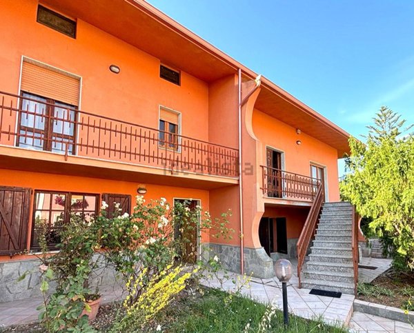 casa indipendente in vendita a Sarroch