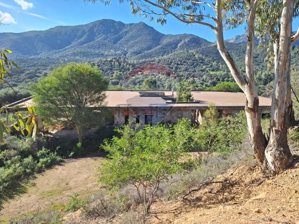 terreno in vendita a Sarroch