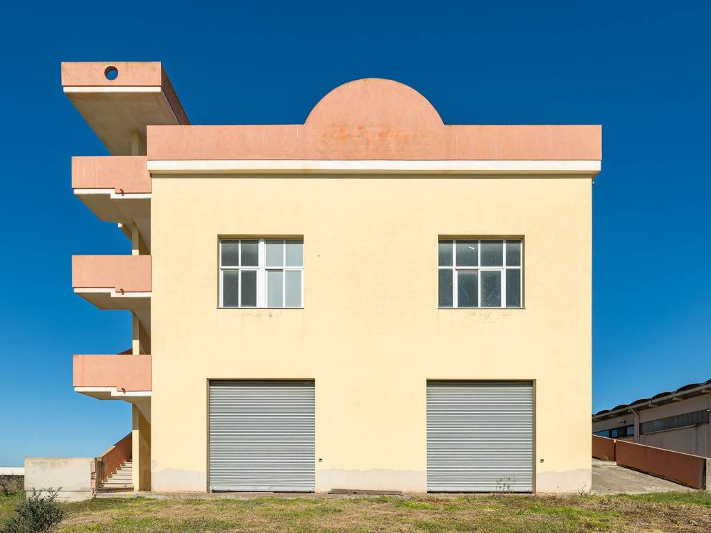 locale commerciale in vendita a Selargius