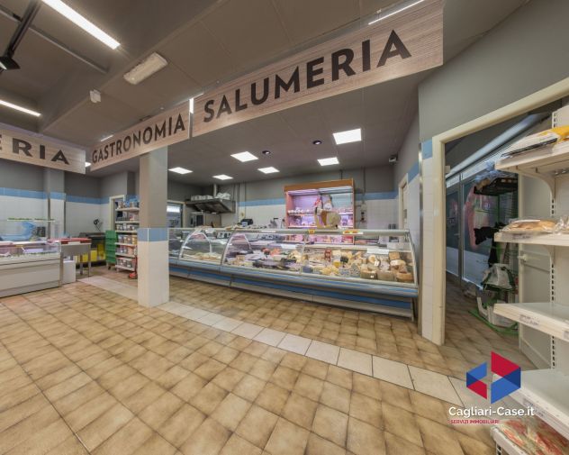 negozio in vendita a Selargius in zona Su Planu