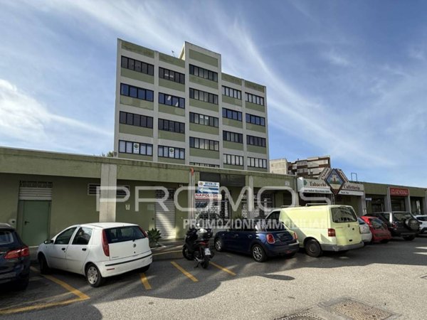 negozio in vendita a Selargius in zona Su Planu