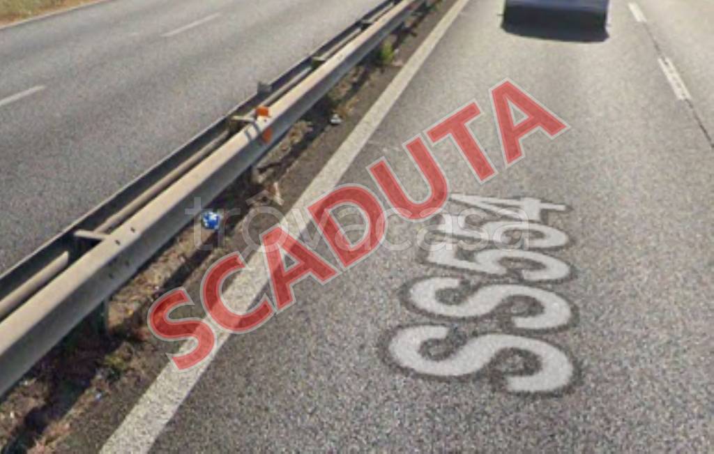 locale commerciale in vendita a Selargius