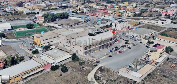 locale commerciale in vendita a Selargius