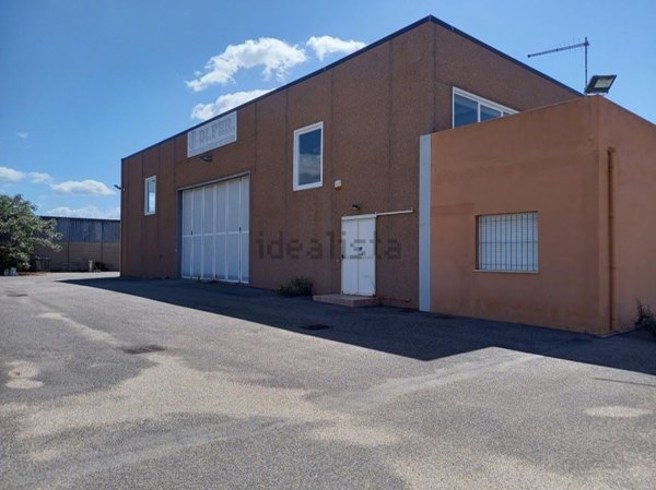 capannone in vendita a Selargius