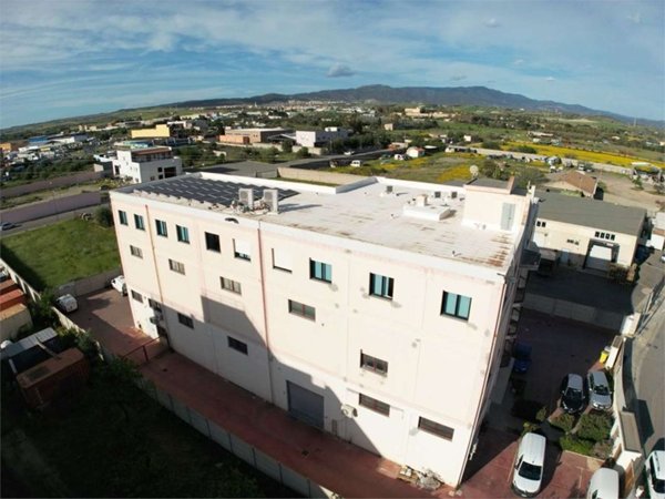 negozio in vendita a Selargius