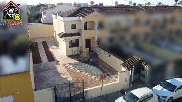 casa indipendente in vendita a Selargius