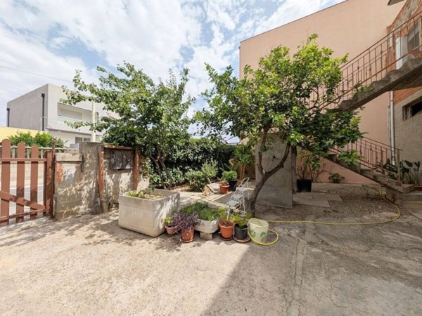 casa indipendente in vendita a Selargius