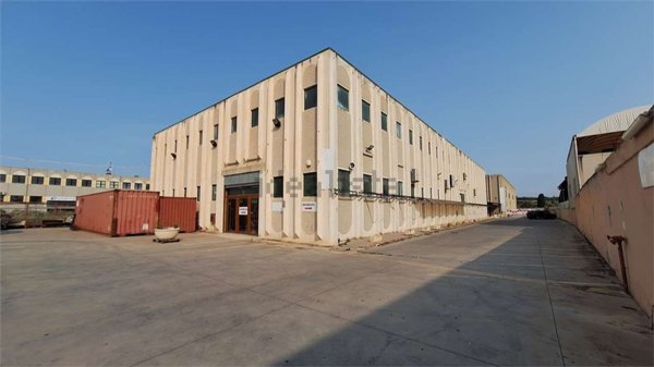 capannone in vendita a Sestu