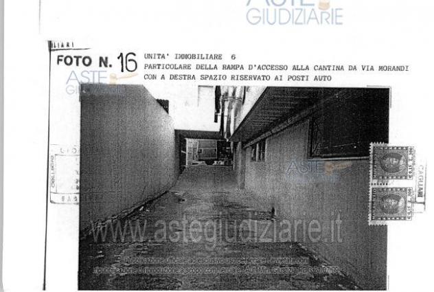 locale commerciale in vendita a Settimo San Pietro