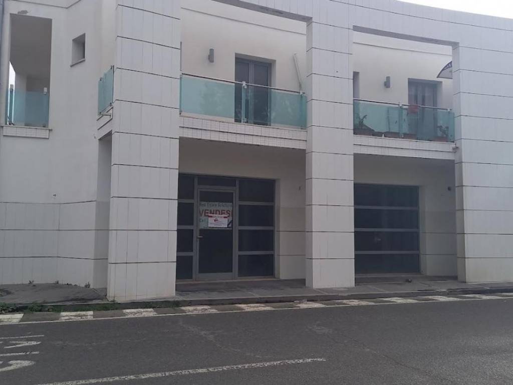 negozio in vendita a Settimo San Pietro