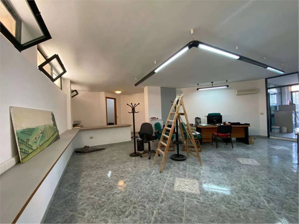 ufficio in vendita a Sinnai