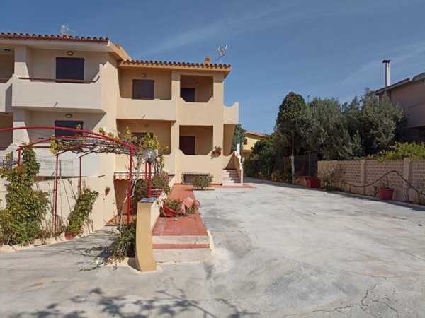 casa indipendente in vendita a Sinnai in zona Solanas
