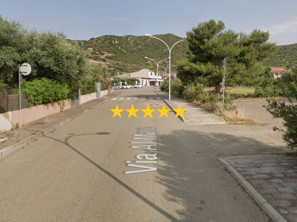 appartamento in vendita a Sinnai in zona Solanas